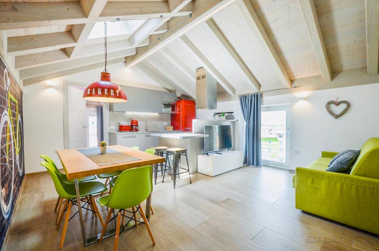 Casa Tosca - Holiday Home Torbole Sul Garda Exterior foto